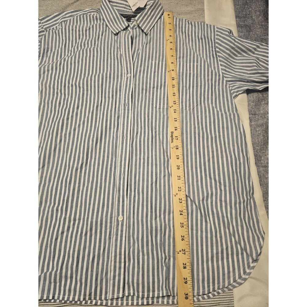 Women Banana Republic Business Casual Blue & White Pinstripe Button Down Size L - Picture 7 of 12